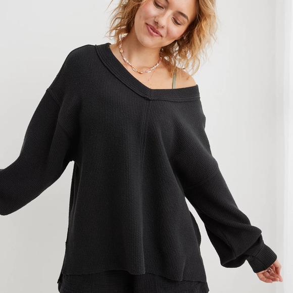 aerie Tops - Aerie Black V-Neck Sweatshirt